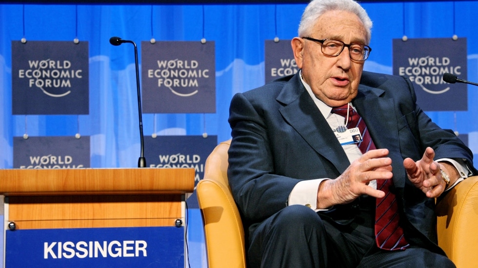 Henry Kissinger Says Ukraine Should Cede Territory to Russia to Achieve Peace