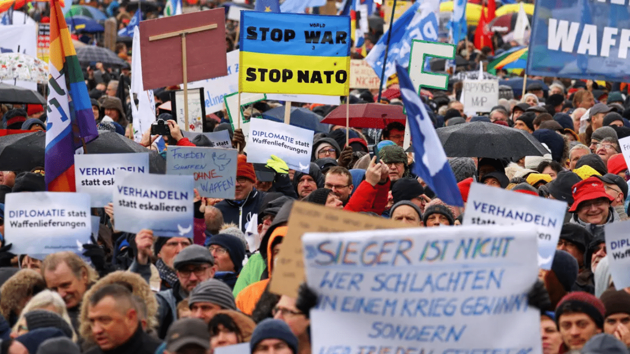 ‘Stop the Killing,’ Major Antiwar Protests Held in Germany, France, and Italy