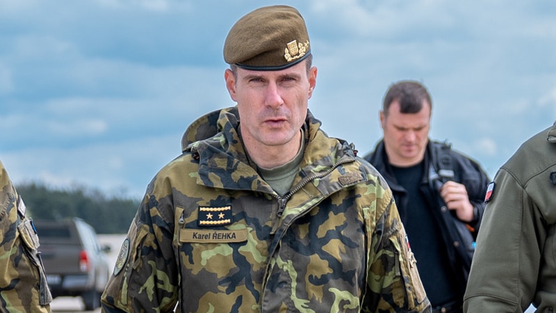 Czech Gen: NATO Must Prepare for a Long War in Ukraine