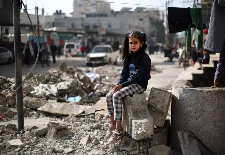 Israel Further Limits Aid Into Gaza, Leading to More Starving Children